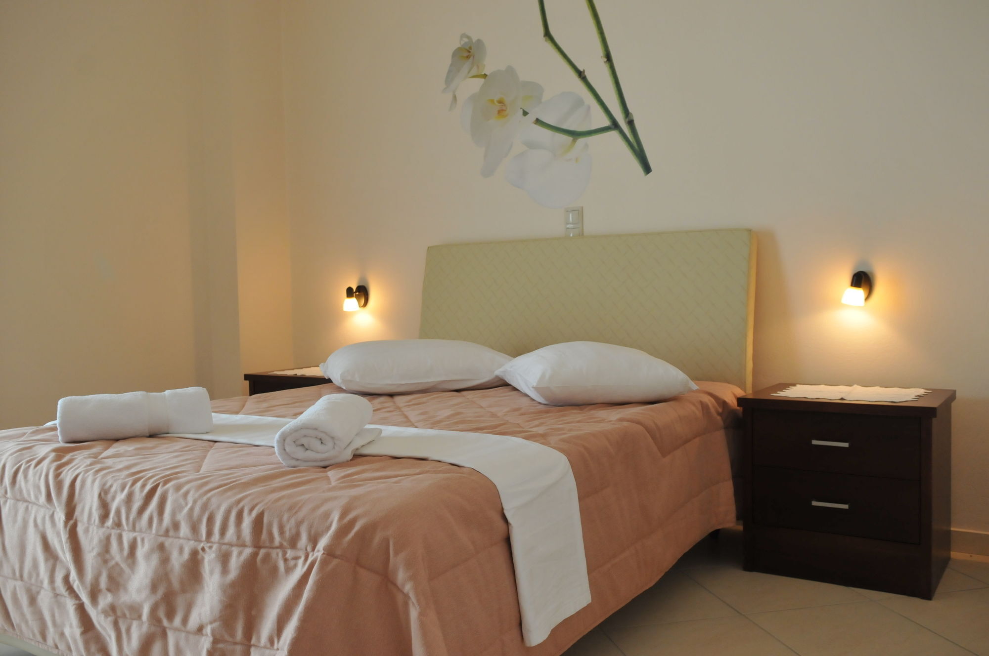 Finiki Plaza Aparthotel Methone Exteriör bild